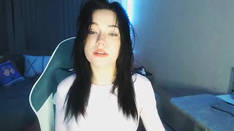 Yami online show from November 8, 10:13 pm