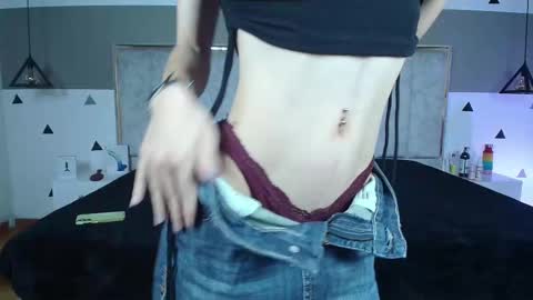 YANG online show from March 8, 12:20 pm