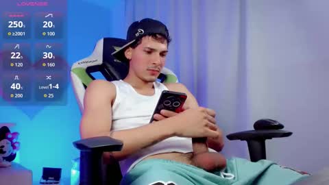 DANILO P online show from October 7, 6:59 pm