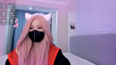 Yana online show from December 15, 8:05 pm