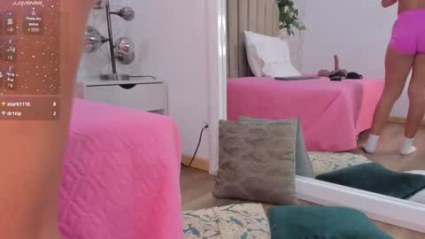 Yara online show from November 11, 9:17 pm