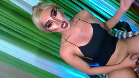 miss yasii online show from October 2, 7:56 pm