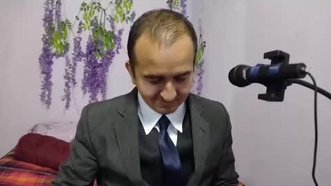 Snapshot of yazfore chatting on September 18, 4:11 pm Hazzan online show from September 18, 4:11 pm