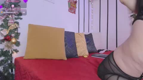 Yelena Owens online show from December 17, 2:29 am