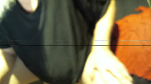 .     y e l l o w s n a k e s       . online show from November 21, 3:32 pm