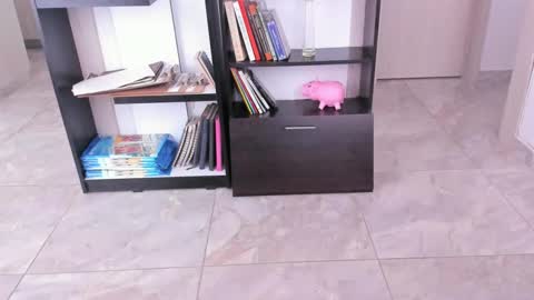 yenlo01 online show from February 6, 9:38 pm