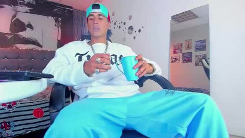 Yerk online show from November 27, 4:53 am