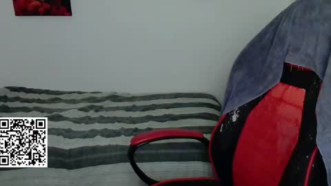 yessica_gomez01 online show from April 14, 11:19 pm