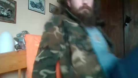 yeti_92 online show from February 1, 1:30 pm