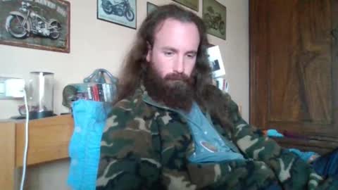 yeti_92 online show from October 2, 10:58 am