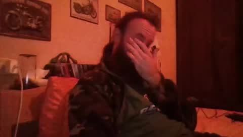 yeti_92 online show from November 24, 5:11 pm