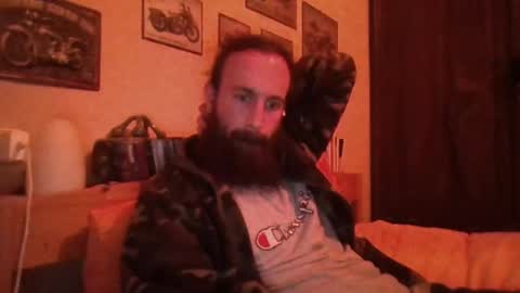 yeti_92 online show from January 28, 5:35 pm