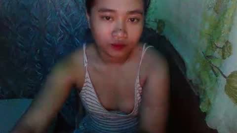 yhang_19 online show from September 30, 11:42 am