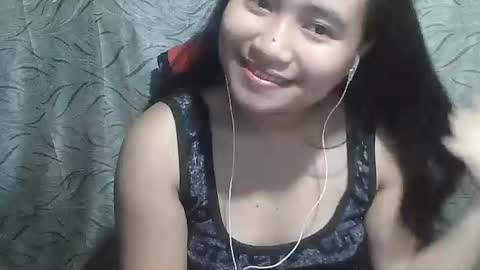 yhang_19 online show from October 21, 2:43 pm