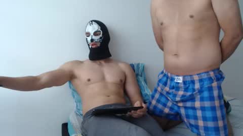 yisushot28 online show from March 29, 8:32 pm