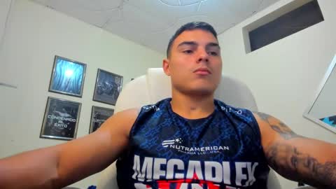 yker online show from December 10, 10:05 pm