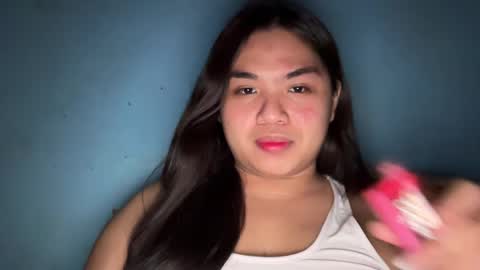 Snapshot of yllanahard chatting on December 22, 10:47 pm yllana love online show from December 22, 10:47 pm