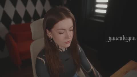 ynnenbrynn online show from December 16, 7:37 am