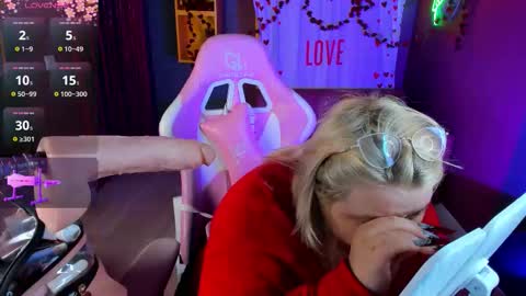 Yoki online show from February 19, 6:45 am