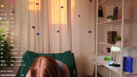 Mary online show from April 5, 12:46 pm