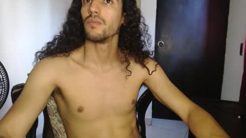 YGN Malu online show from November 1, 9:58 pm