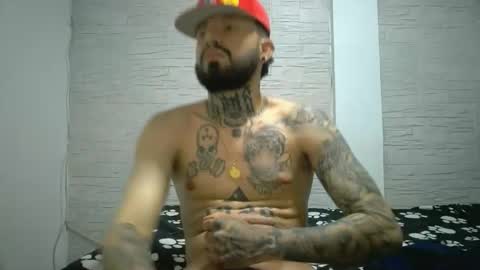 yordy ans mia online show from November 9, 2:15 am