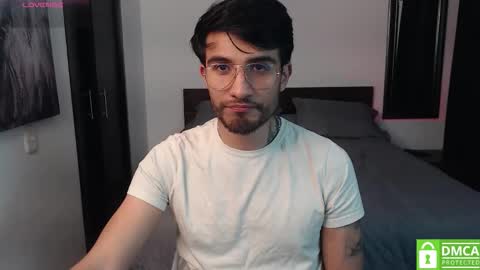 yoshy_man online show from November 13, 3:42 am