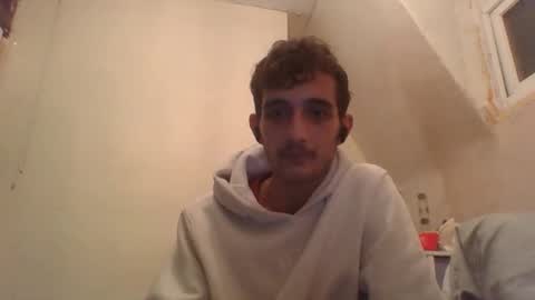 youndadd online show from October 18, 7:40 pm