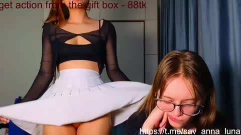 Anna and Luna online show from March 20, 5:07 pm