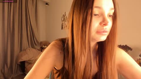 Camilla online show from February 20, 8:00 pm