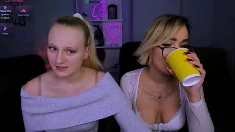 your bunny12 online show from November 24, 3:54 pm