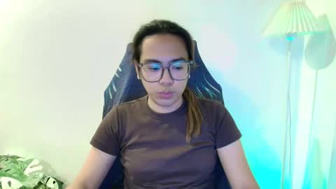 your_dreamgirlxxx69 online show from April 30, 9:58 am