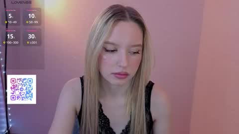 Olivia online show from December 14, 7:20 pm