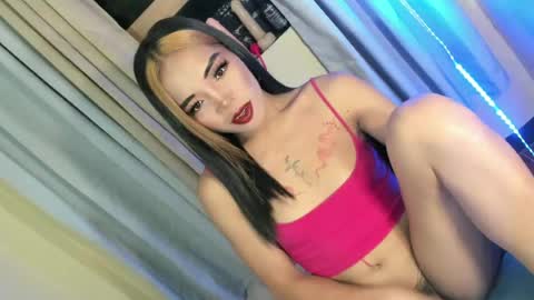 your_girl_yeka online show from June 22, 9:28 am