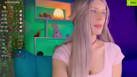 your_spring online show from November 1, 1:06 am