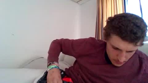 yourbitch1762 online show from May 1, 6:35 pm
