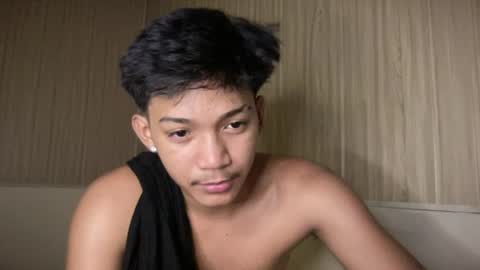 yourcumboy88 online show from June 12, 1:10 pm
