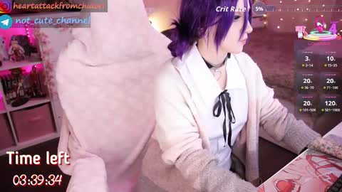 Snapshot of yourcutewaifu chatting on October 23, 7:10 am Lina Fansly online show from October 23, 7:10 am
