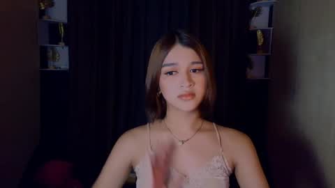 yourdirtygirlxoxo online show from May 7, 4:24 pm