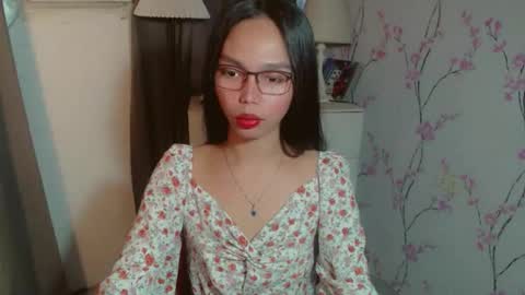 RICCIE MAE online show from December 19, 3:24 am