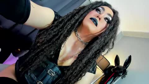  not into STINGY and CHEAP people online show from November 6, 2:25 am