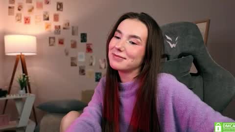 Chloe online show from November 6, 4:48 am