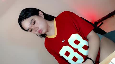 yourfuckingslut69 online show from February 17, 7:58 am