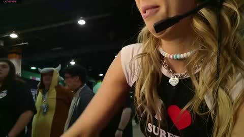 Millie online show from April 11, 6:23 pm