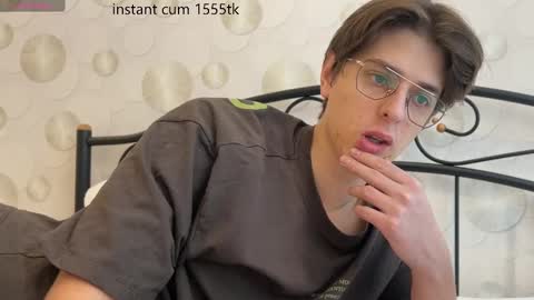 Chris online show from February 16, 7:15 am