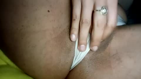 yourjessywet online show from June 13, 8:30 pm