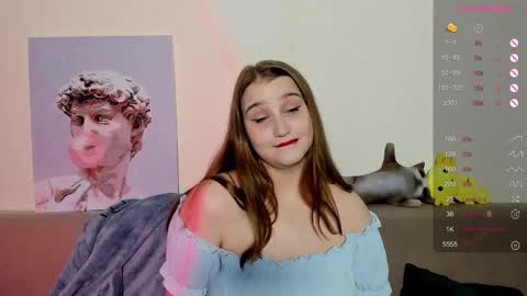 Snapshot of yourlex chatting on October 29, 1:46 pm Alex online show from October 29, 1:46 pm