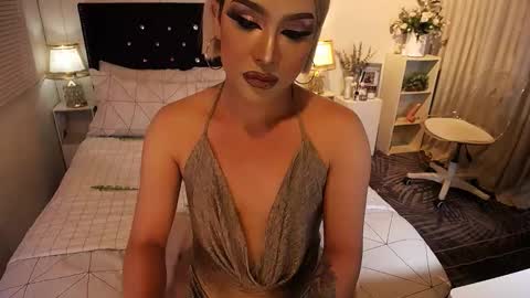 --               online show from February 4, 10:57 pm