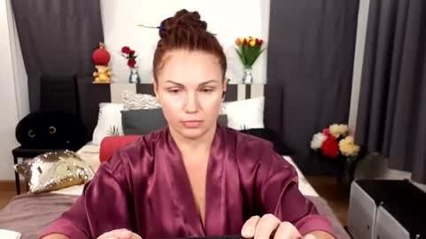 yourmysterycharm online show from October 13, 11:56 am