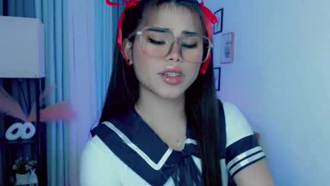 yourprettyblythe_ts online show from April 6, 11:00 am